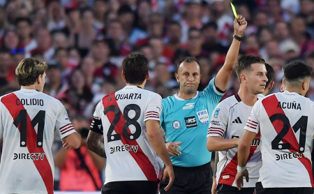 Quiénes son los tres jugadores de River que están al límite de amarillas y deben cuidarse para los playoffs del Apertura